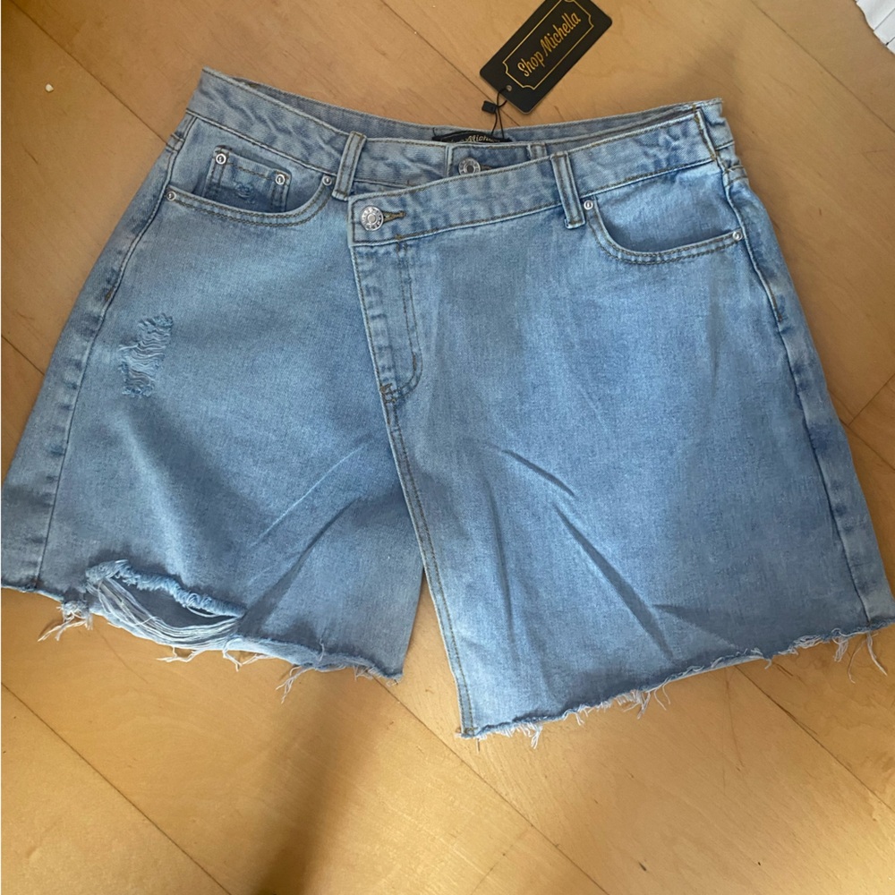 NEW with tags denim skort/ short with overlay